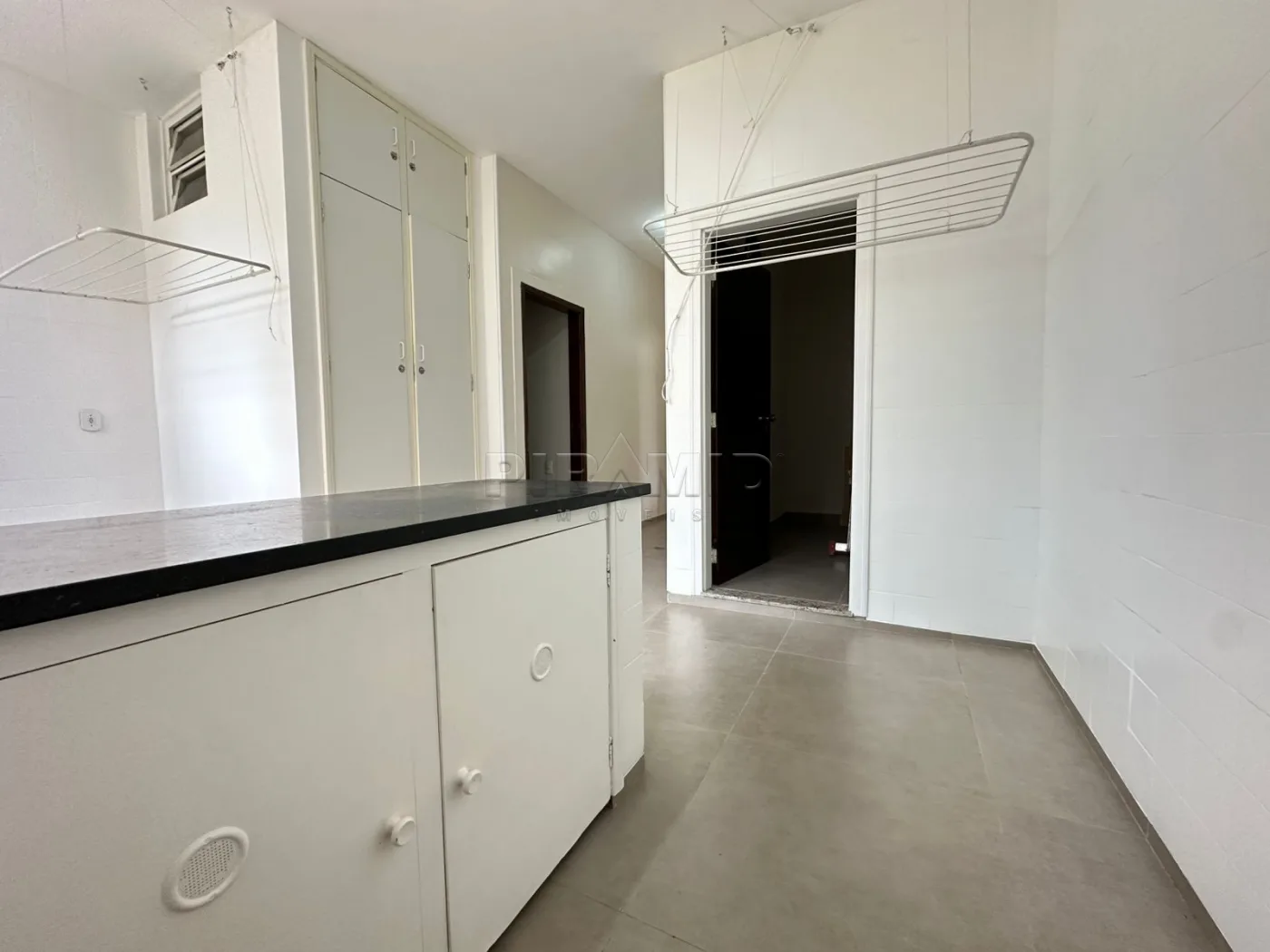 Alugar Casa / Padr&atilde;o em Ribeir&atilde;o Preto R$ 6.000,00 - Foto 41