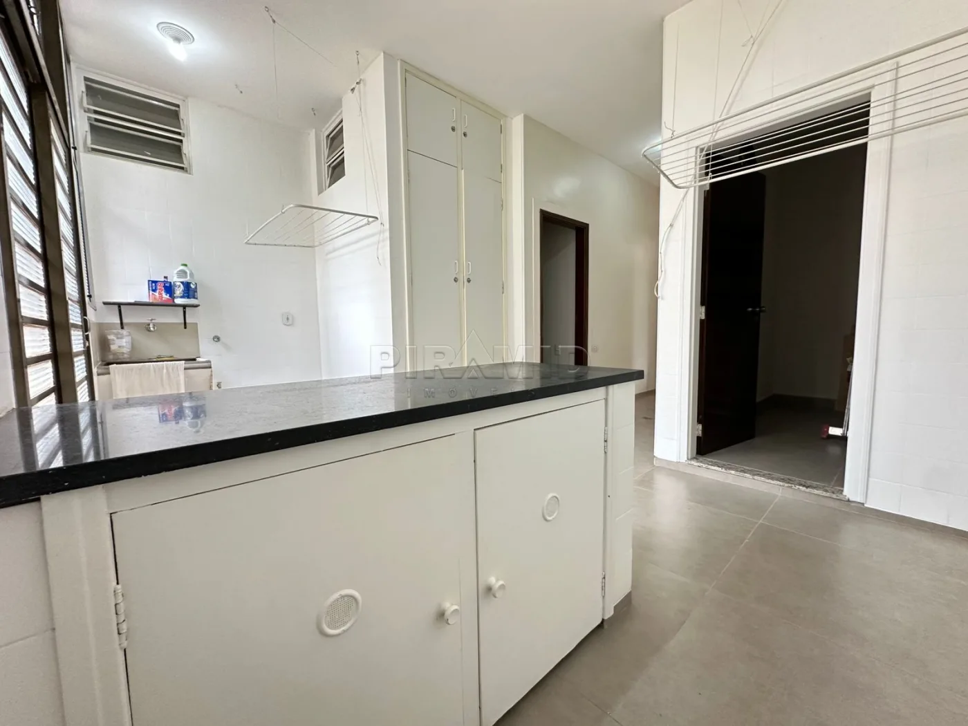 Alugar Casa / Padr&atilde;o em Ribeir&atilde;o Preto R$ 6.000,00 - Foto 43