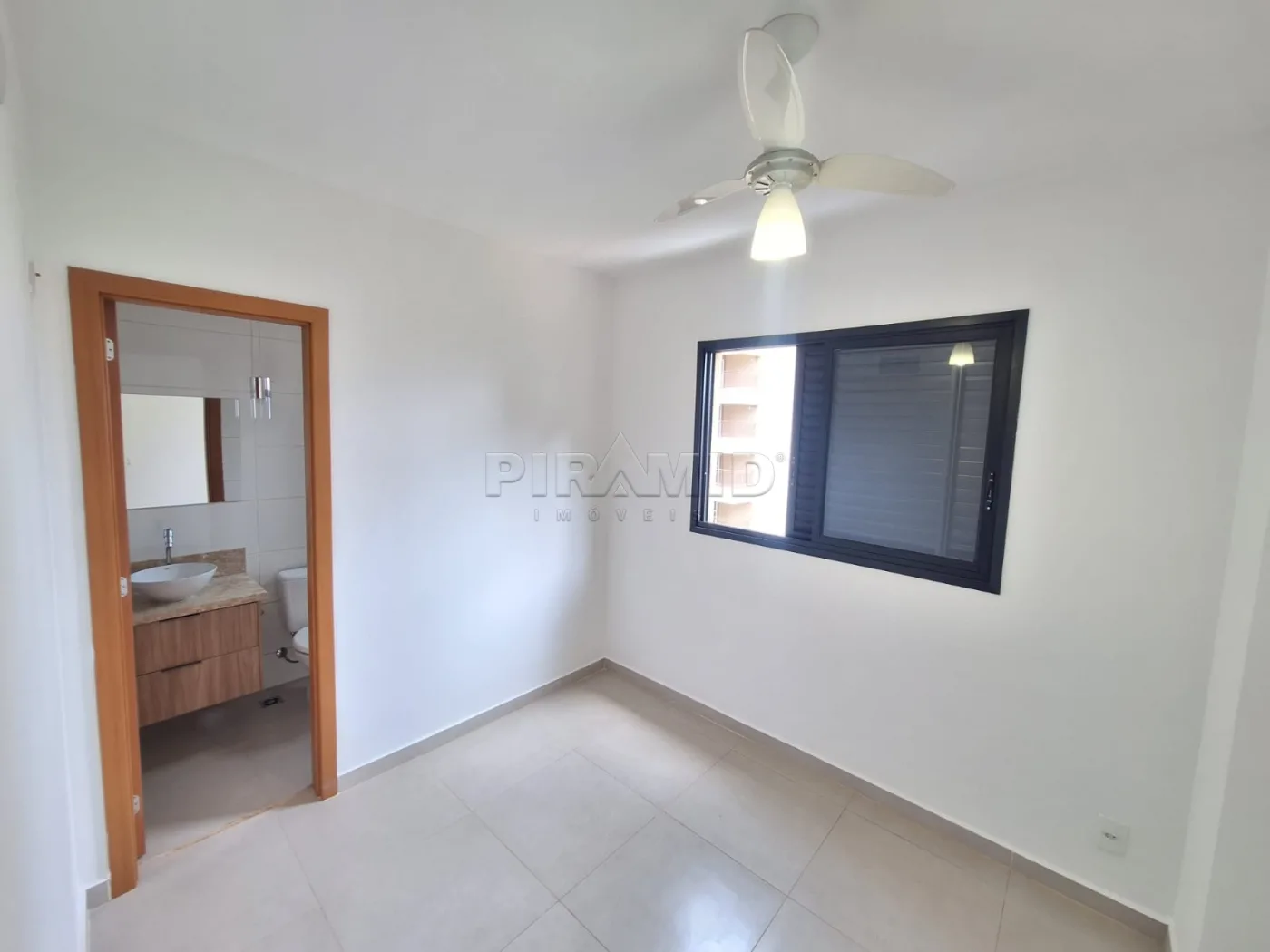 Alugar Apartamento / Padr&atilde;o em Ribeir&atilde;o Preto R$ 2.300,00 - Foto 11