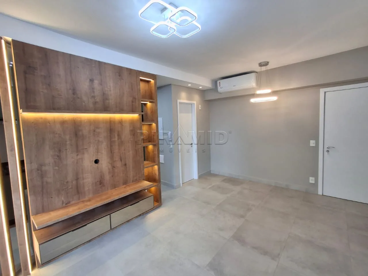 Alugar Apartamento / Padr&atilde;o em Ribeir&atilde;o Preto R$ 6.500,00 - Foto 2