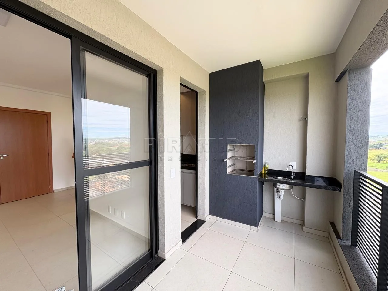 Alugar Apartamento / Padr&atilde;o em Ribeir&atilde;o Preto R$ 3.000,00 - Foto 5