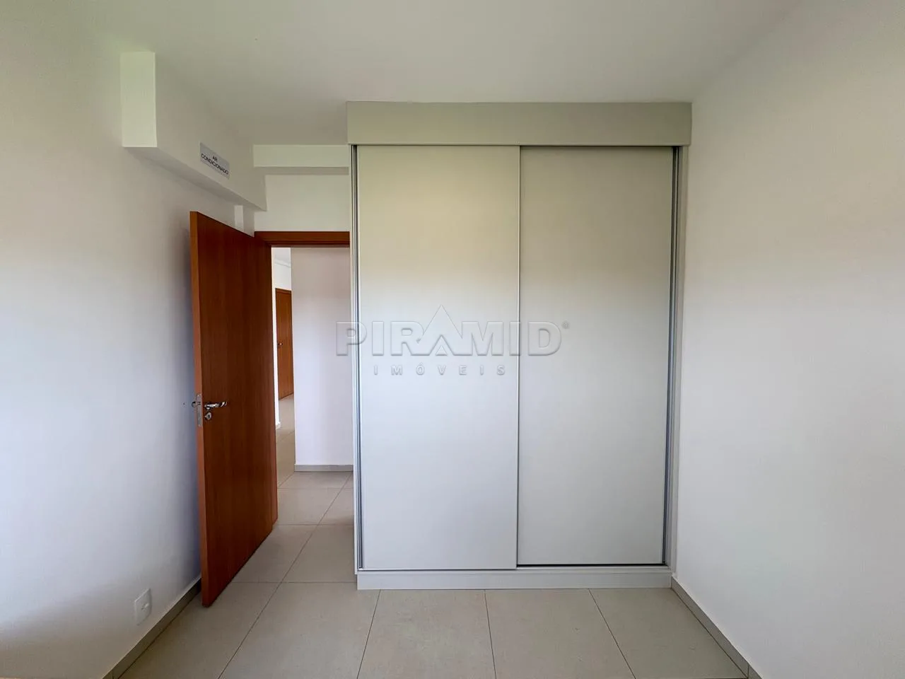 Alugar Apartamento / Padr&atilde;o em Ribeir&atilde;o Preto R$ 3.000,00 - Foto 16