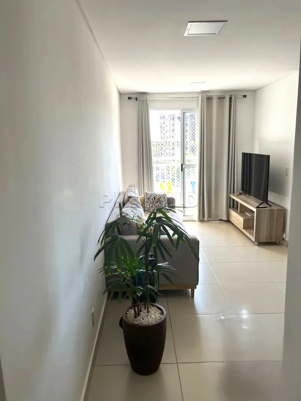 Comprar Apartamento / Padr&atilde;o em Ribeir&atilde;o Preto R$ 450.000,00 - Foto 1