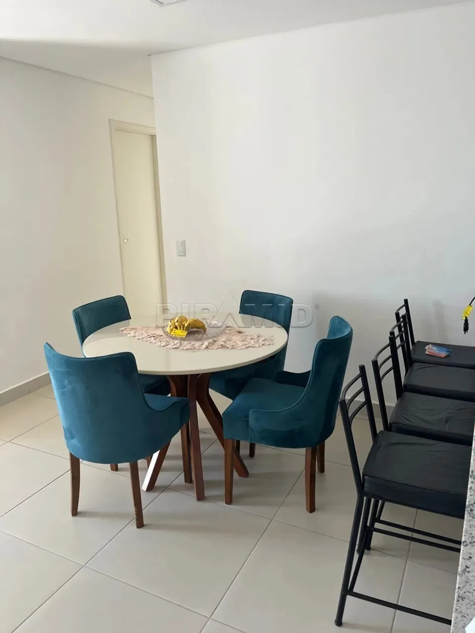Comprar Apartamento / Padr&atilde;o em Ribeir&atilde;o Preto R$ 450.000,00 - Foto 3