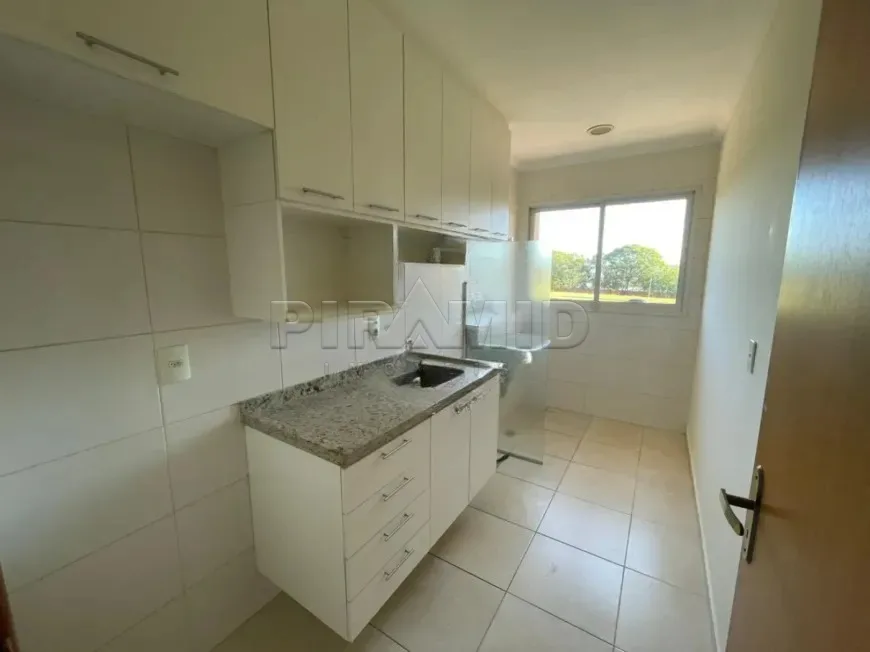 Alugar Apartamento / Padr&atilde;o em Ribeir&atilde;o Preto R$ 1.800,00 - Foto 15