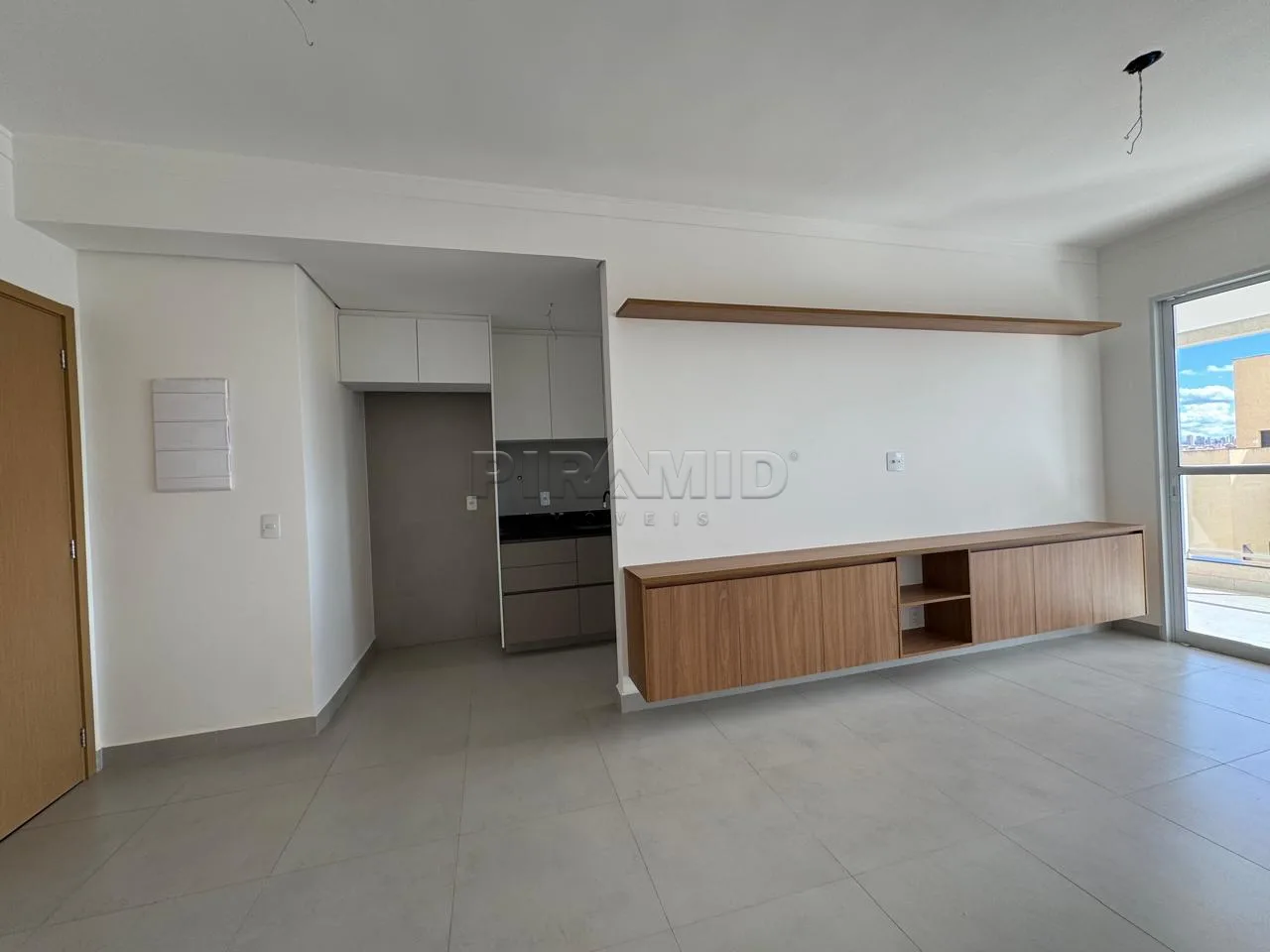 Comprar Apartamento / Padr&atilde;o em Ribeir&atilde;o Preto R$ 560.000,00 - Foto 1