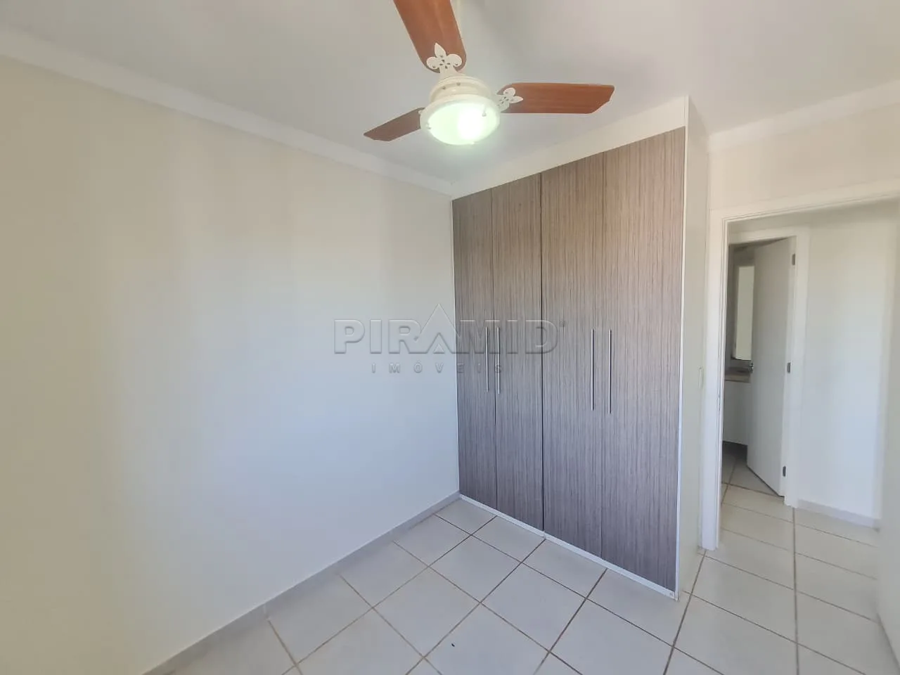 Alugar Apartamento / Padr&atilde;o em Ribeir&atilde;o Preto R$ 2.300,00 - Foto 8