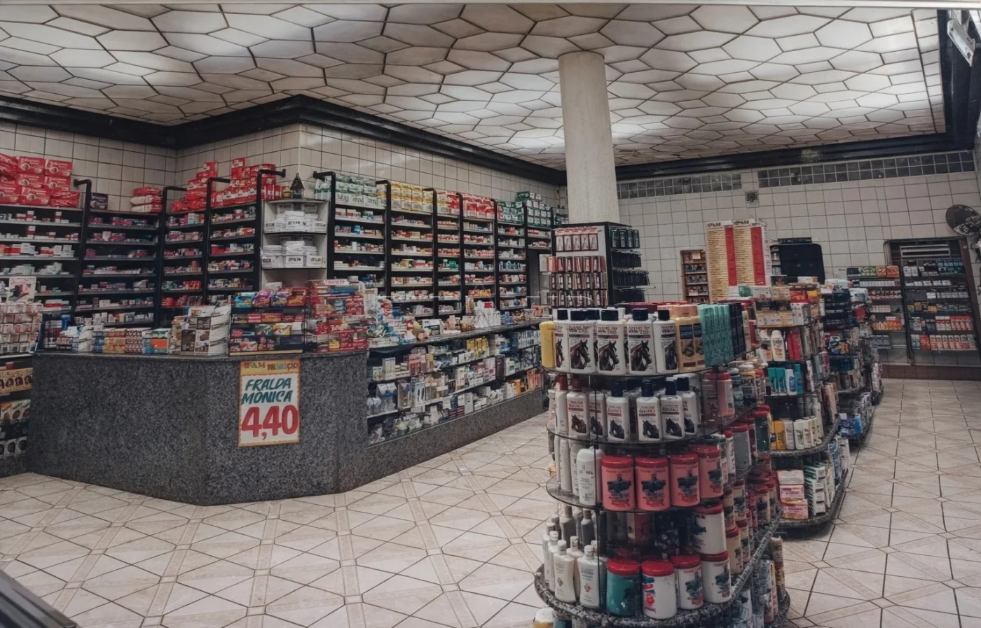 Alugar Comercial / Sal&atilde;o em Ribeir&atilde;o Preto R$ 5.000,00 - Foto 3