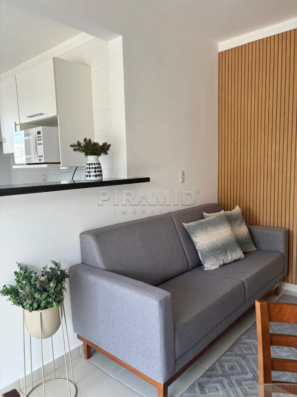 Alugar Apartamento / Padr&atilde;o em Ribeir&atilde;o Preto R$ 2.300,00 - Foto 4