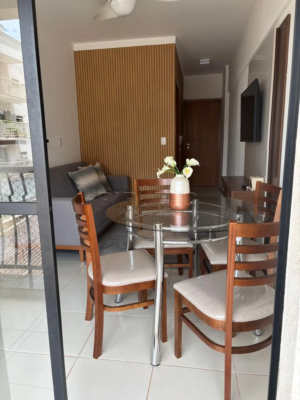Alugar Apartamento / Padr&atilde;o em Ribeir&atilde;o Preto R$ 2.300,00 - Foto 6