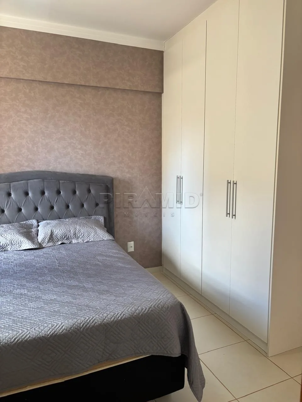 Alugar Apartamento / Padr&atilde;o em Ribeir&atilde;o Preto R$ 2.300,00 - Foto 9
