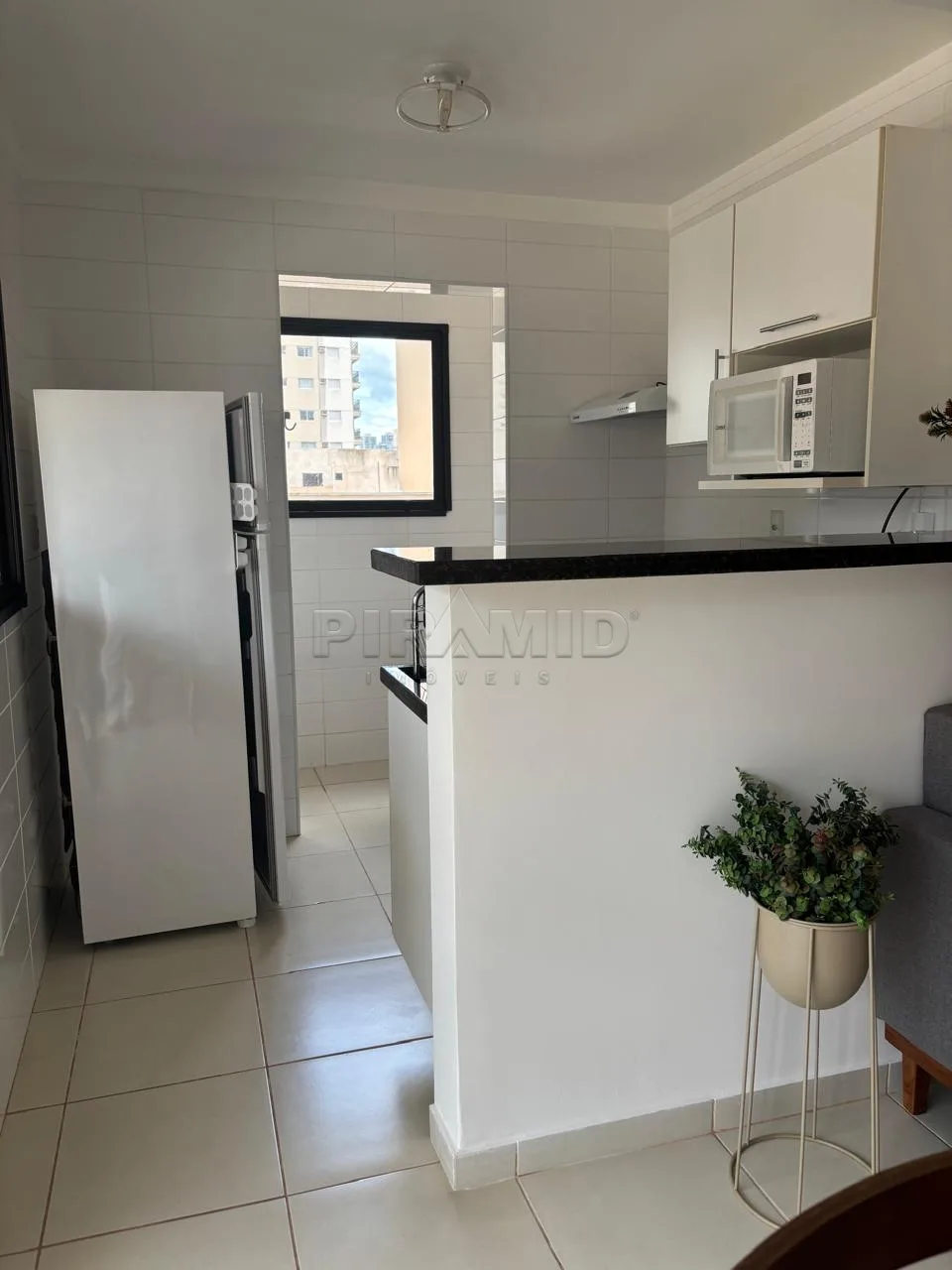 Alugar Apartamento / Padr&atilde;o em Ribeir&atilde;o Preto R$ 2.300,00 - Foto 15