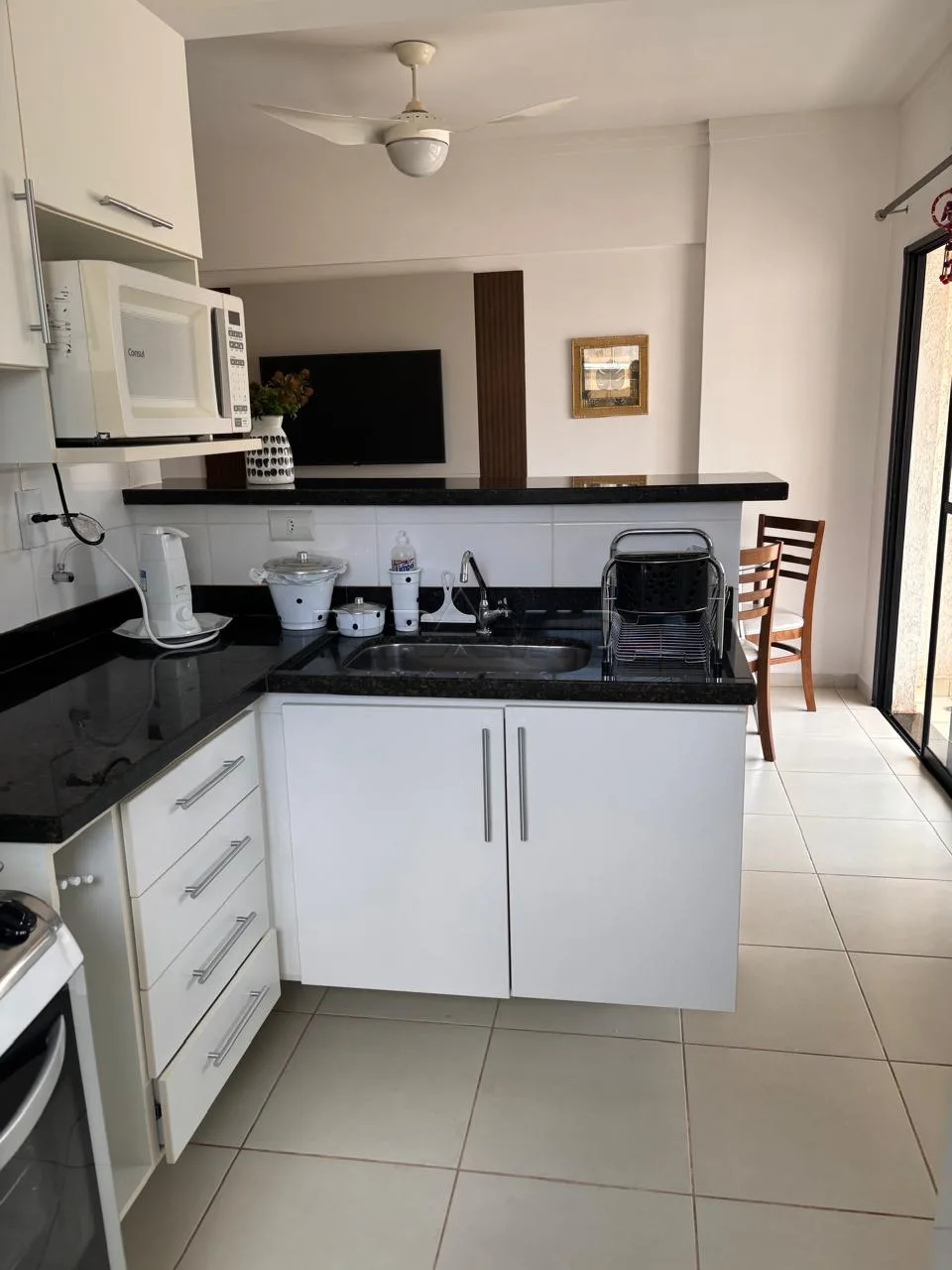 Alugar Apartamento / Padr&atilde;o em Ribeir&atilde;o Preto R$ 2.300,00 - Foto 16