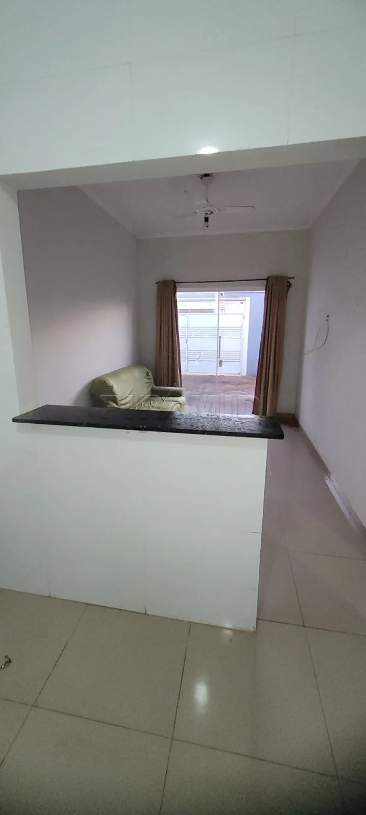 Alugar Casa / Padr&atilde;o em Jardin&oacute;polis R$ 1.000,00 - Foto 2