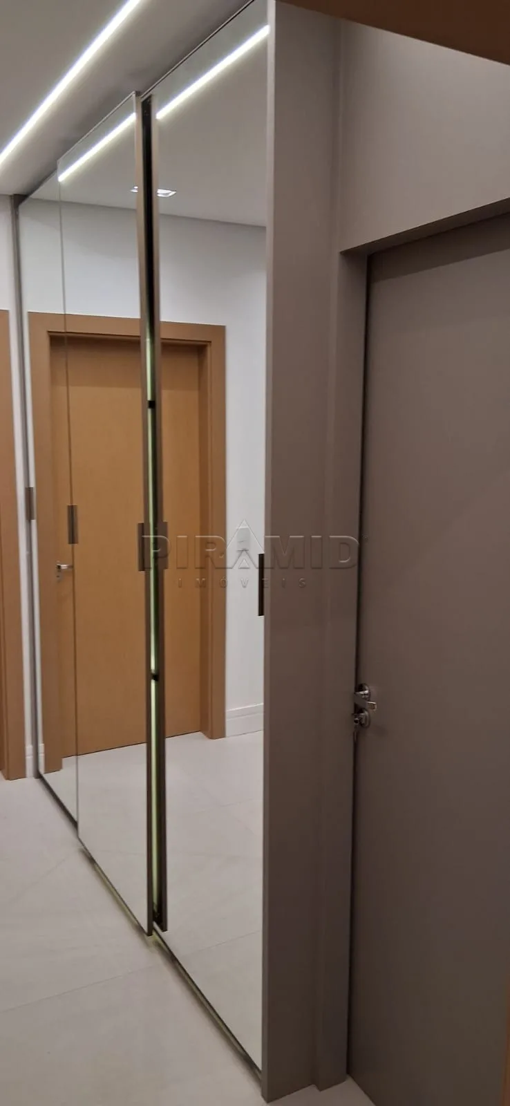 Alugar Apartamento / Padr&atilde;o em Ribeir&atilde;o Preto R$ 16.000,00 - Foto 10