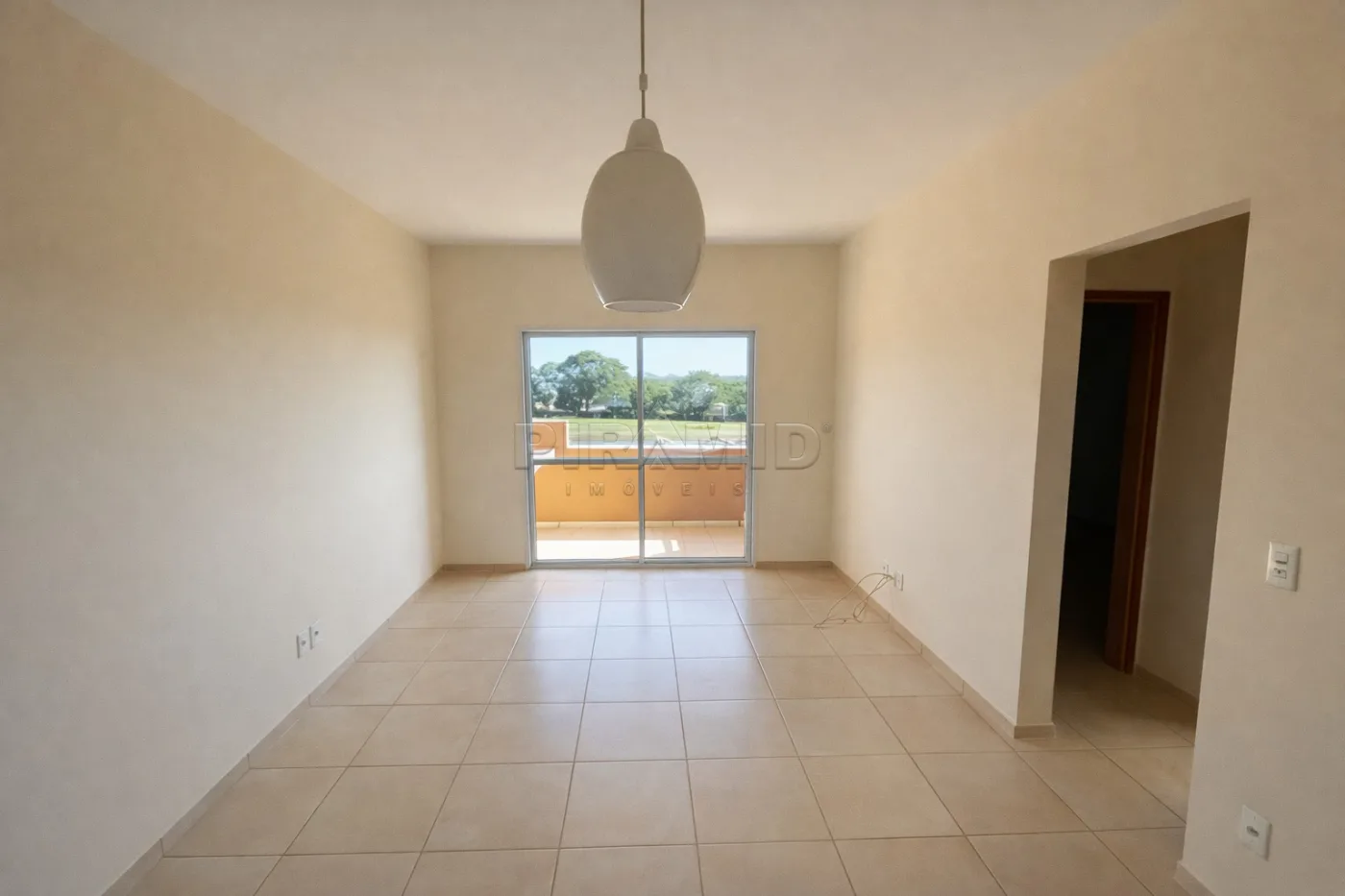 Alugar Apartamento / Padr&atilde;o em Ribeir&atilde;o Preto R$ 1.800,00 - Foto 1