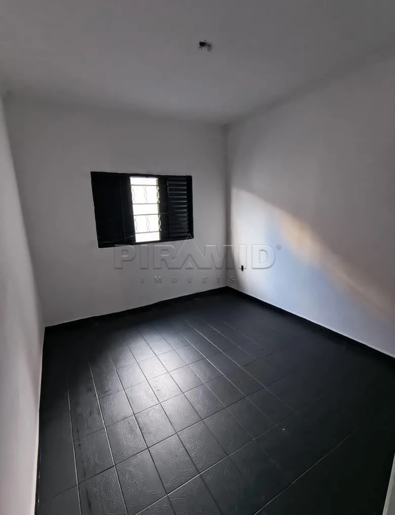 Alugar Casa / Padr&atilde;o em Ribeir&atilde;o Preto R$ 1.500,00 - Foto 3