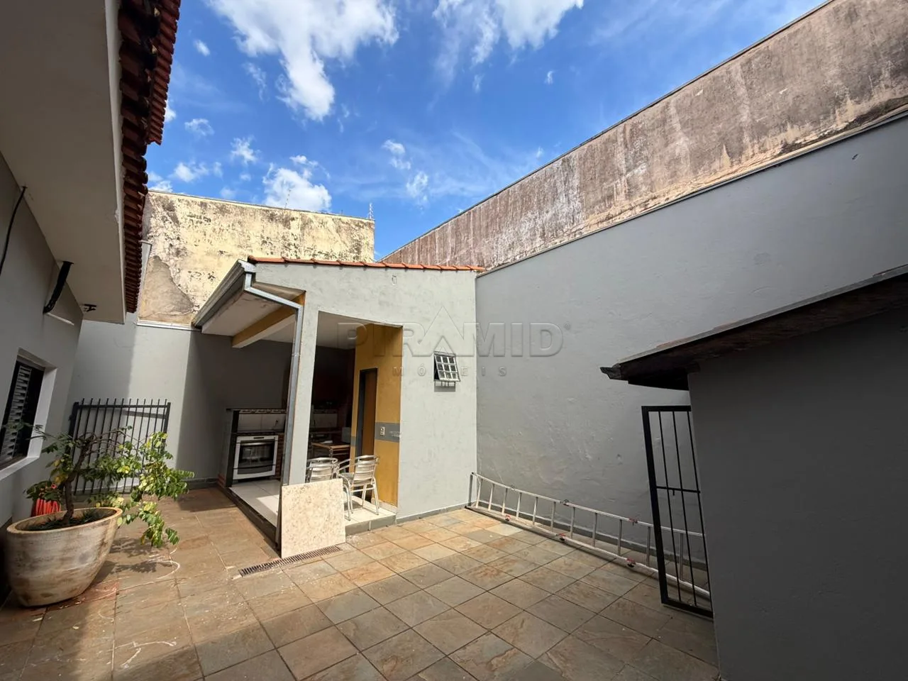 Alugar Casa / Padr&atilde;o em Ribeir&atilde;o Preto R$ 5.000,00 - Foto 37