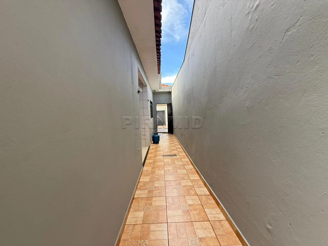 Alugar Casa / Padr&atilde;o em Ribeir&atilde;o Preto R$ 5.000,00 - Foto 39