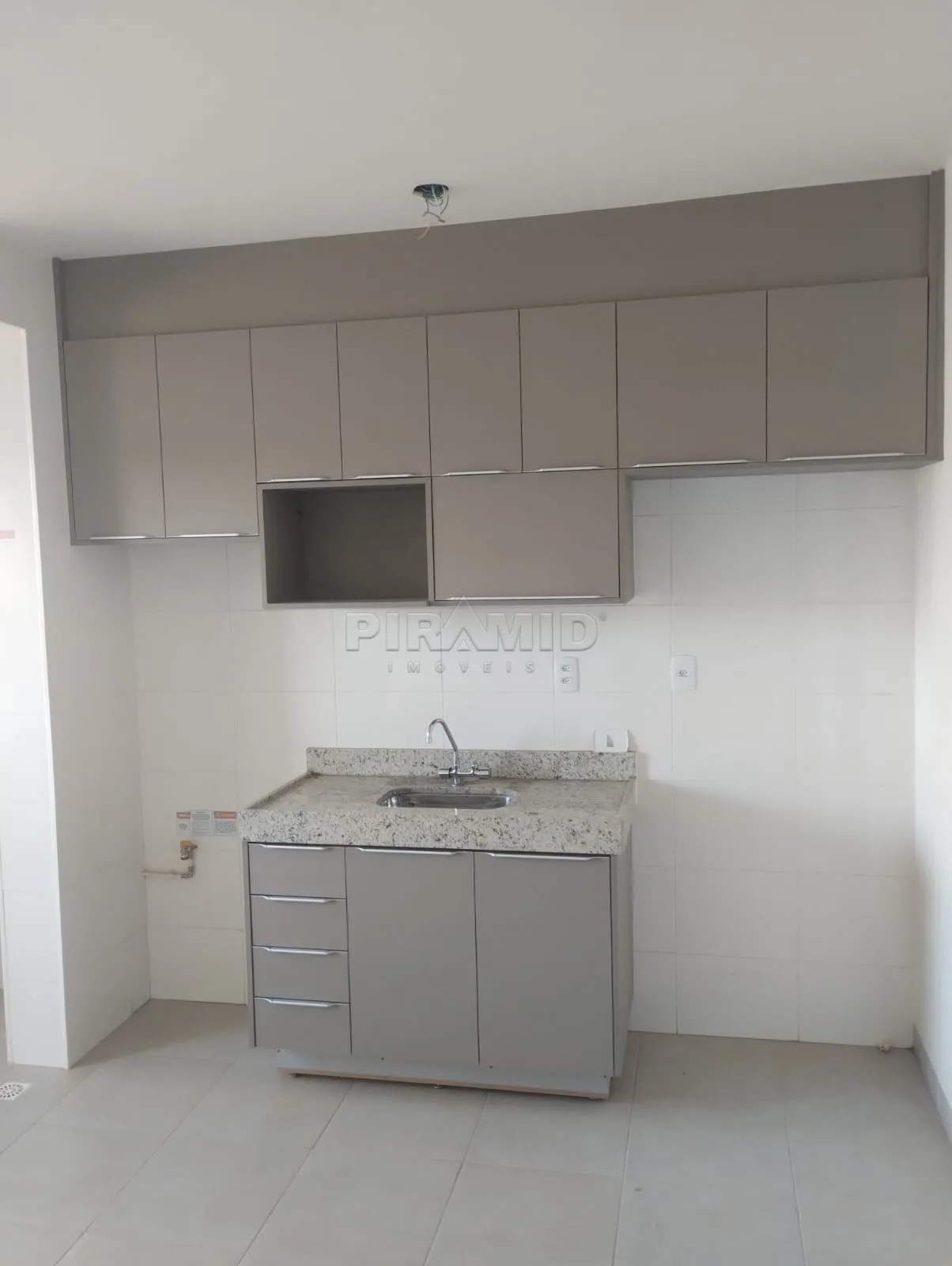 Comprar Apartamento / Padr&atilde;o em Ribeir&atilde;o Preto R$ 360.000,00 - Foto 2