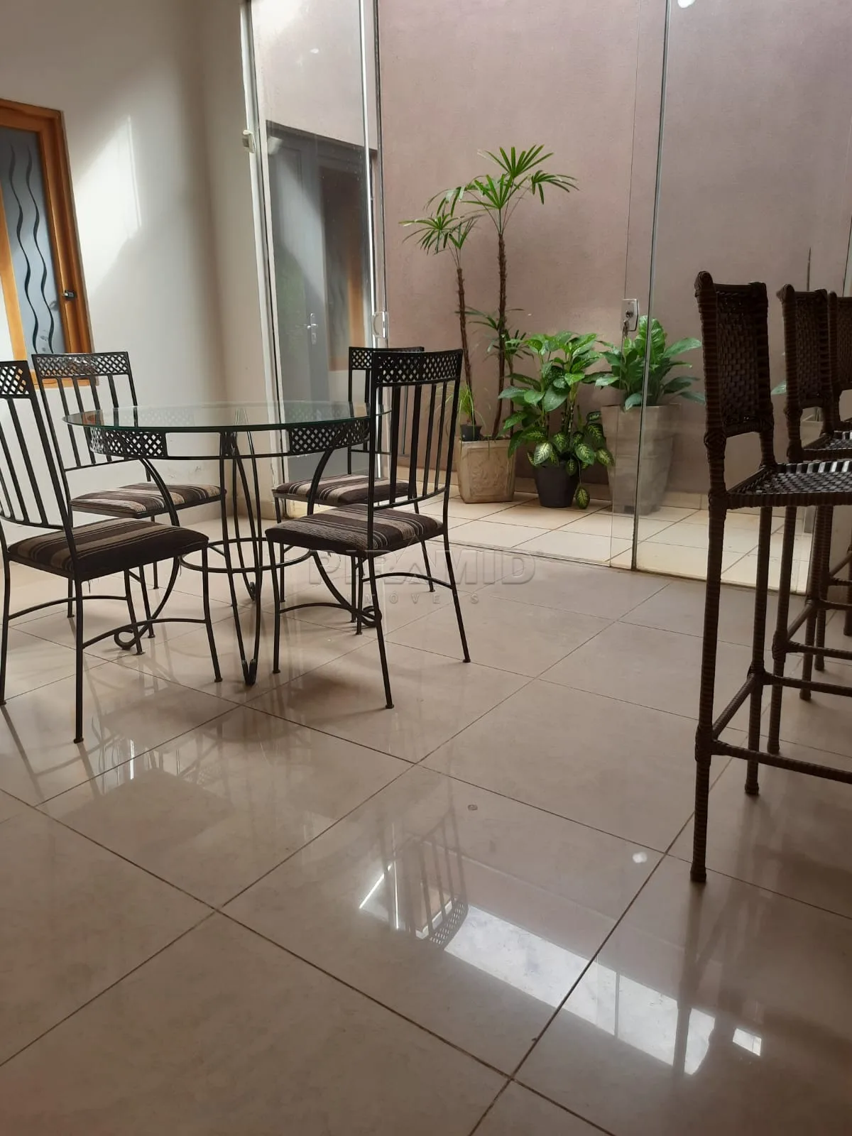 Comprar Casa / Padr&atilde;o em Ribeir&atilde;o Preto R$ 380.000,00 - Foto 16