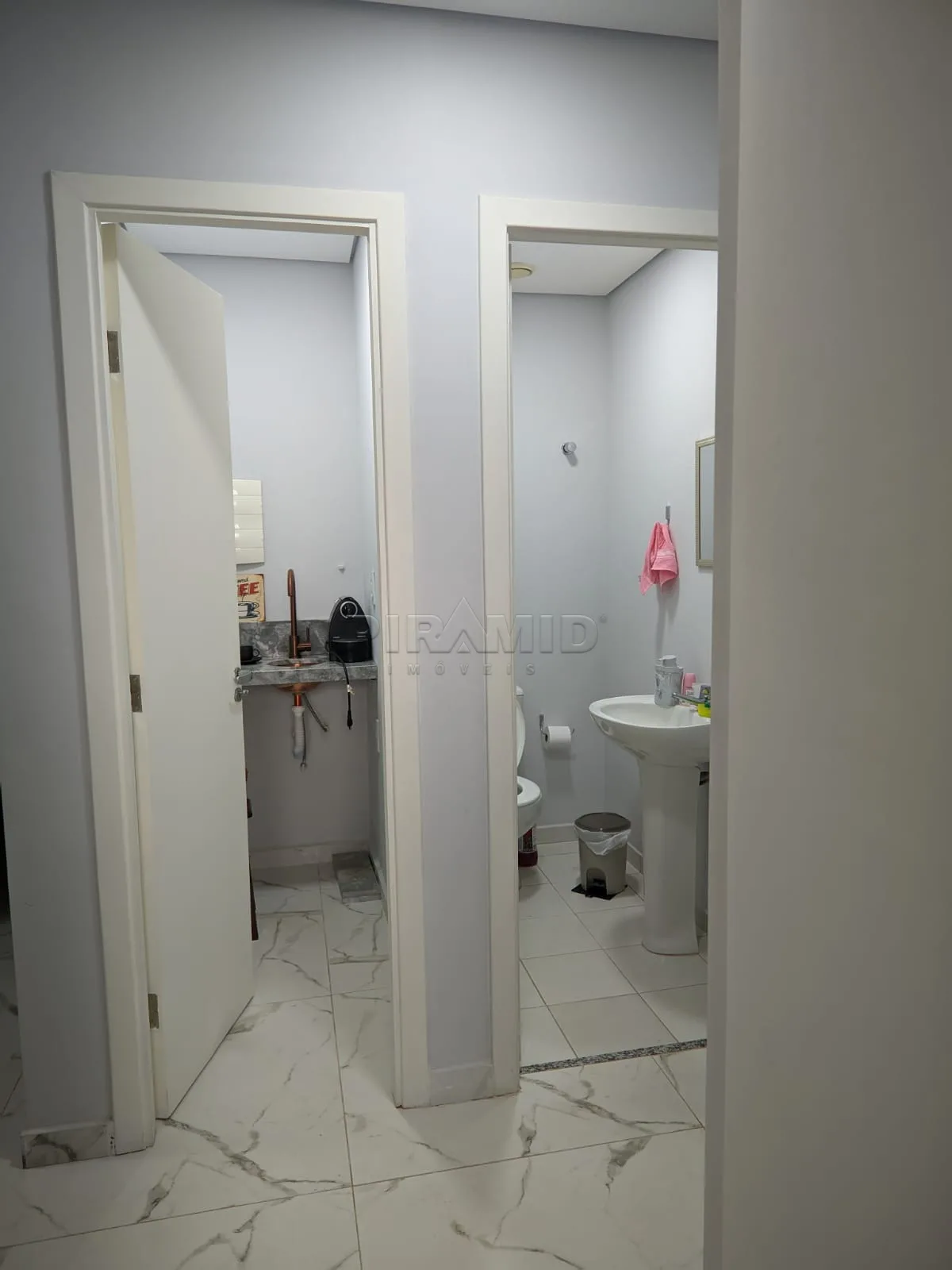 Alugar Comercial / Sala em Ribeir&atilde;o Preto R$ 3.500,00 - Foto 4