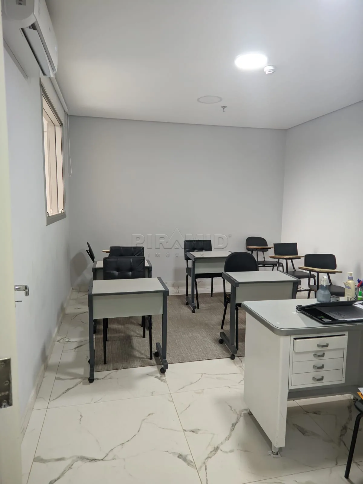 Alugar Comercial / Sala em Ribeir&atilde;o Preto R$ 3.500,00 - Foto 10