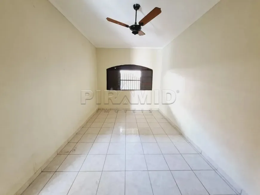 Comprar Casa / Padr&atilde;o em Ribeir&atilde;o Preto R$ 400.000,00 - Foto 3