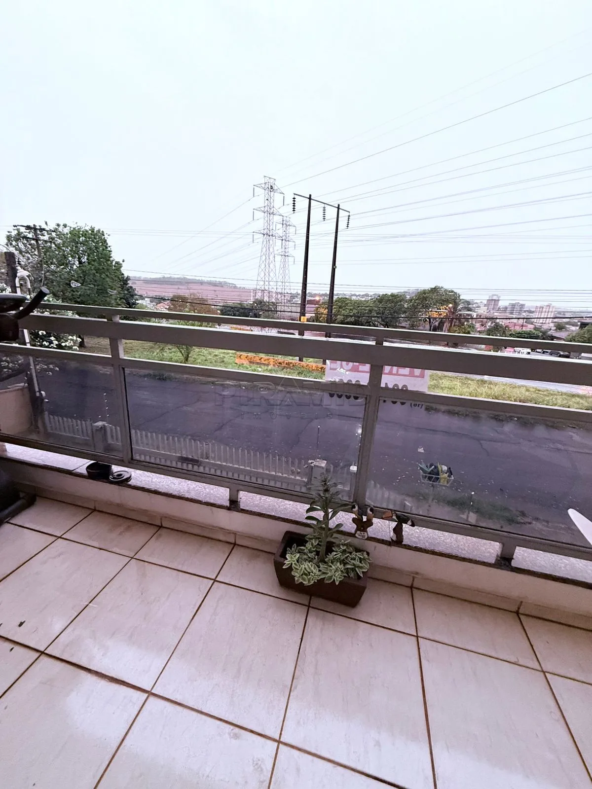 Comprar Apartamento / Padr&atilde;o em Ribeir&atilde;o Preto R$ 375.000,00 - Foto 5