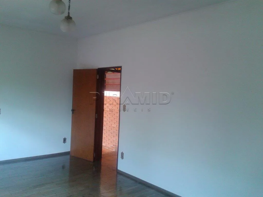 Alugar Casa / Padr&atilde;o em Ribeir&atilde;o Preto R$ 3.900,00 - Foto 2