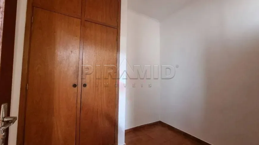 Alugar Casa / Padr&atilde;o em Ribeir&atilde;o Preto R$ 3.900,00 - Foto 11