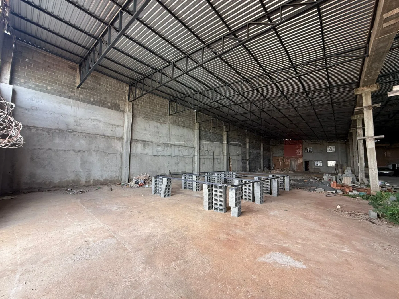 Alugar Comercial / Galp&atilde;o  Barrac&atilde;o em Ribeir&atilde;o Preto R$ 5.000,00 - Foto 4