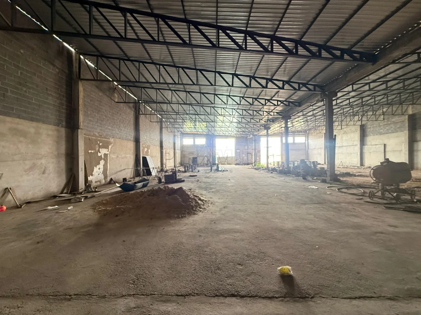 Alugar Comercial / Galp&atilde;o  Barrac&atilde;o em Ribeir&atilde;o Preto R$ 5.000,00 - Foto 2