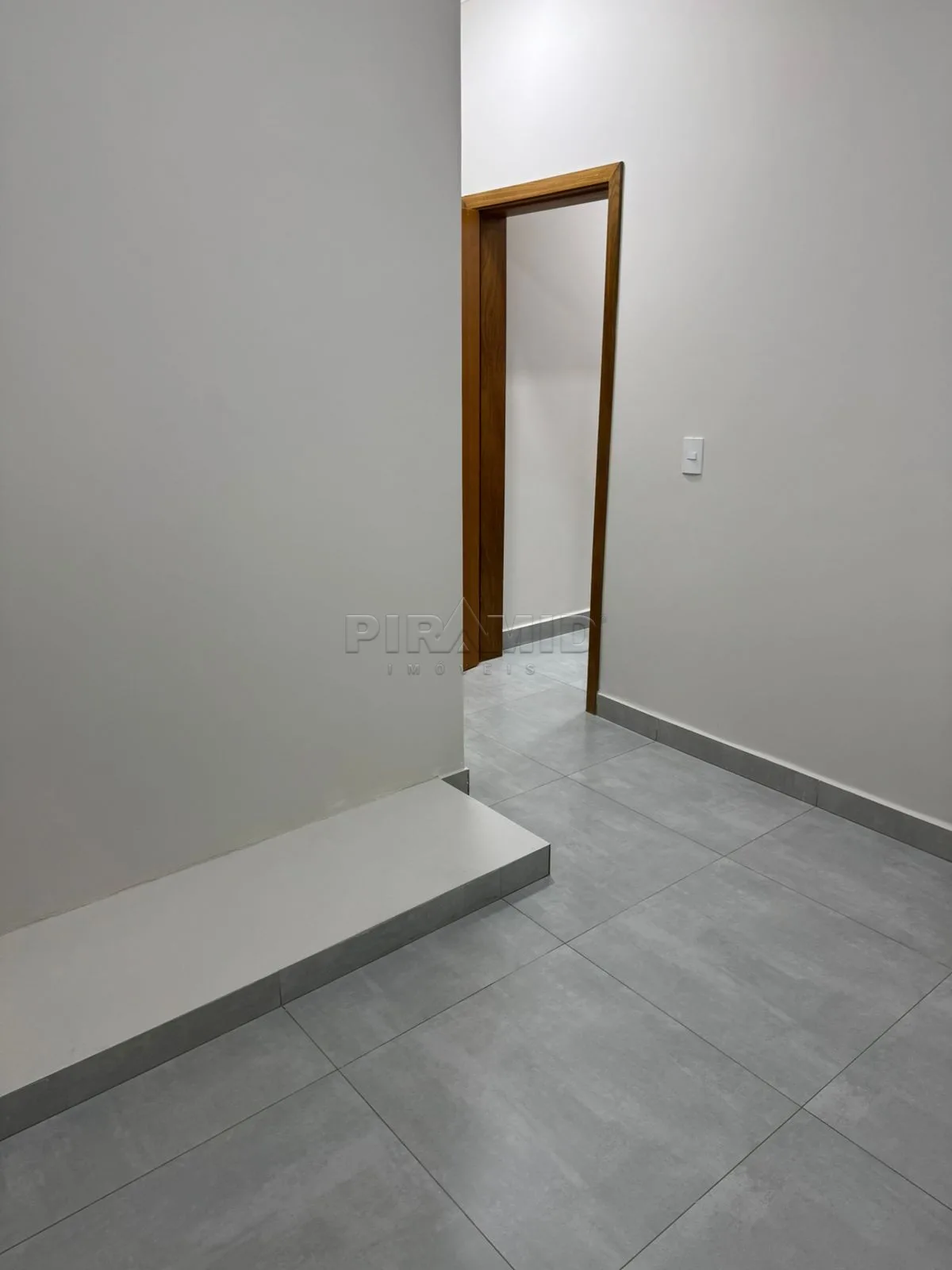 Comprar Casa / Padr&atilde;o em Ribeir&atilde;o Preto R$ 695.000,00 - Foto 9