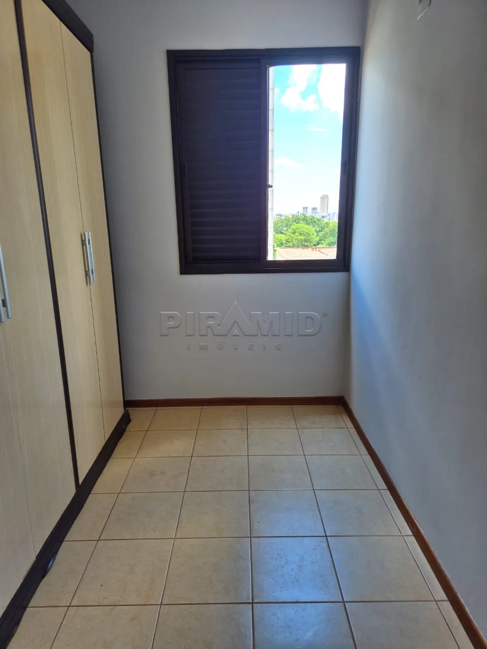 Alugar Apartamento / Padr&atilde;o em Ribeir&atilde;o Preto R$ 2.450,00 - Foto 10