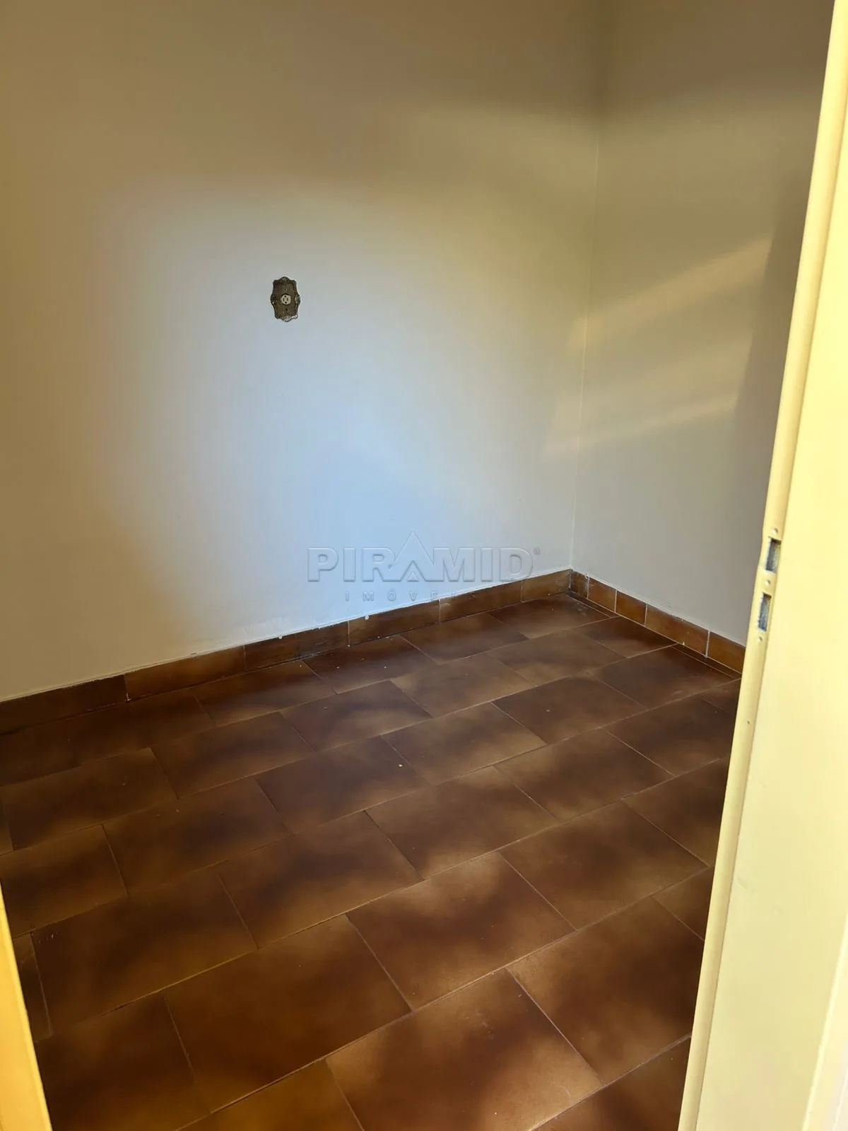 Comprar Casa / Padr&atilde;o em Ribeir&atilde;o Preto R$ 630.000,00 - Foto 7