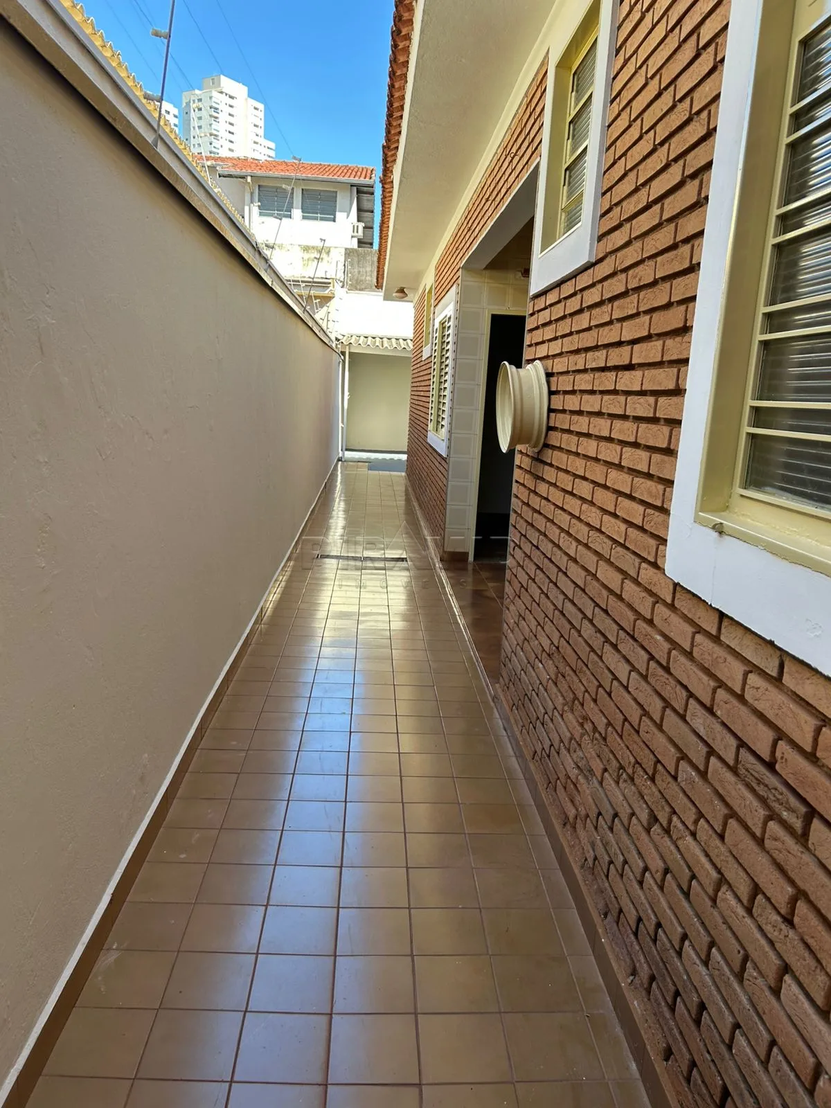 Comprar Casa / Padr&atilde;o em Ribeir&atilde;o Preto R$ 630.000,00 - Foto 14