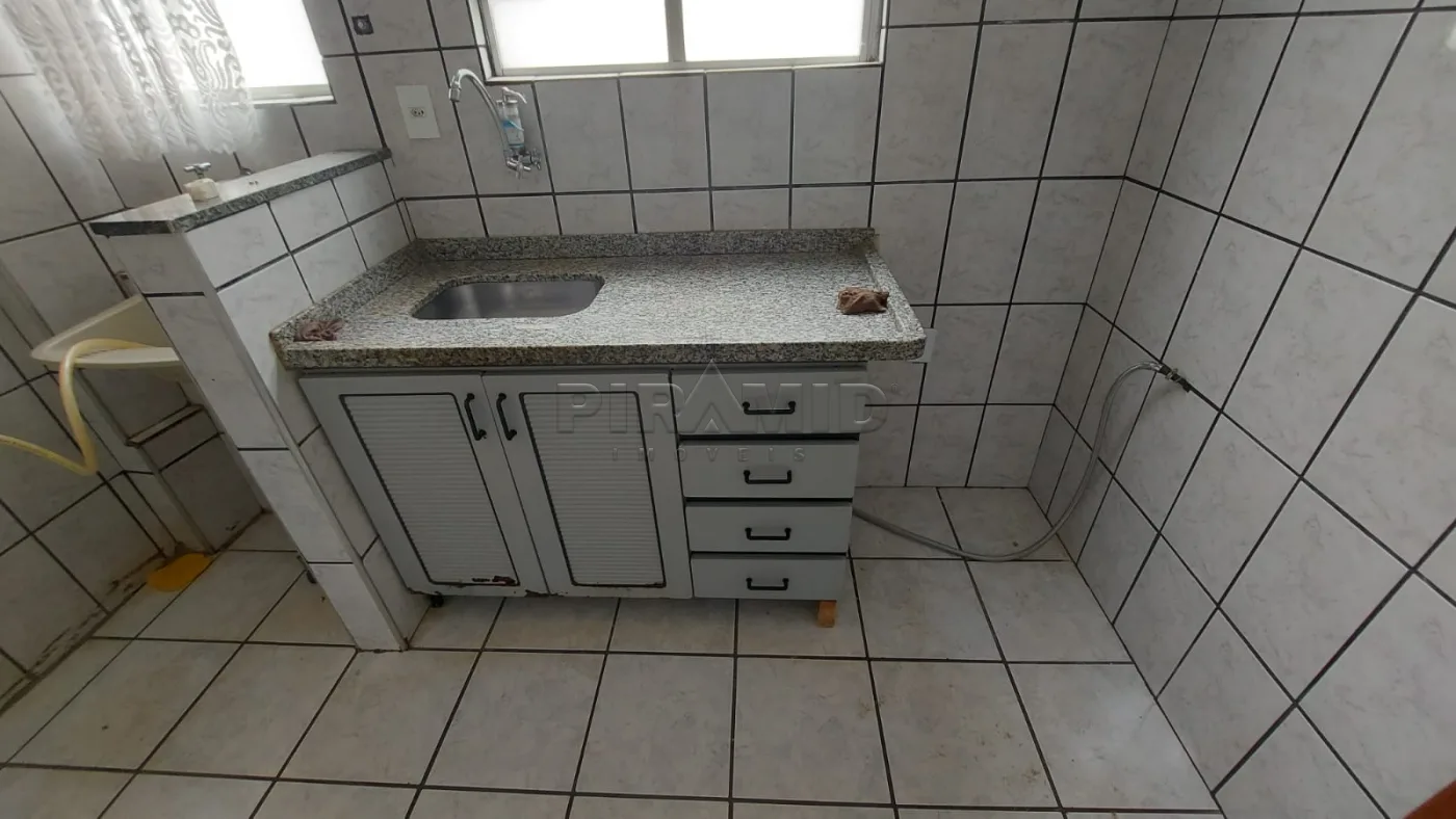 Alugar Apartamento / Padr&atilde;o em Ribeir&atilde;o Preto R$ 1.100,00 - Foto 6