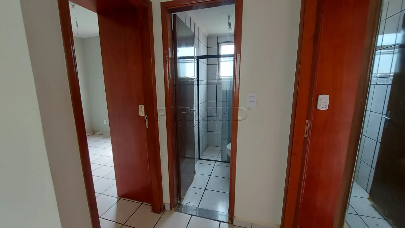 Alugar Apartamento / Padr&atilde;o em Ribeir&atilde;o Preto R$ 1.100,00 - Foto 10