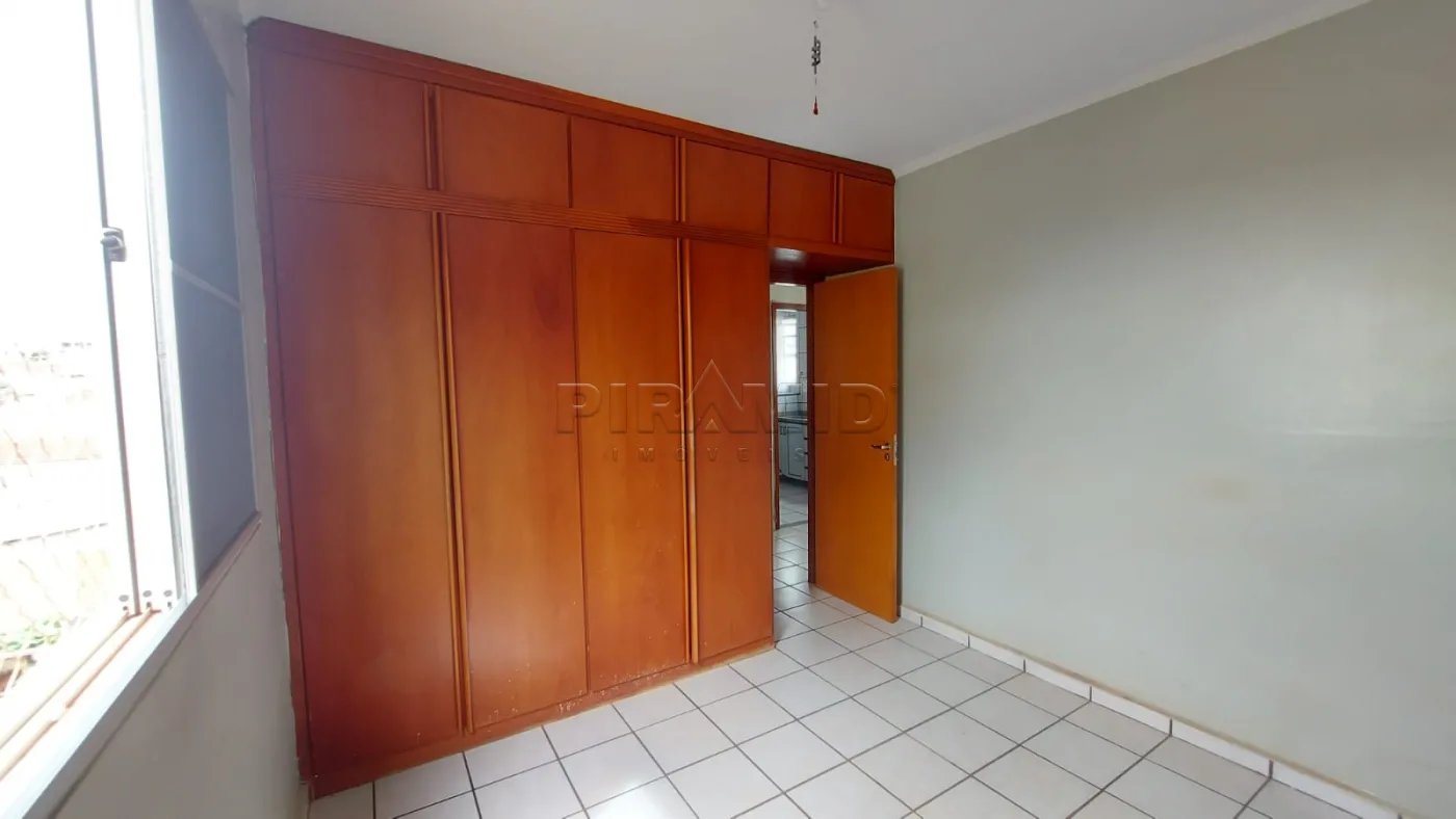 Alugar Apartamento / Padr&atilde;o em Ribeir&atilde;o Preto R$ 1.100,00 - Foto 13