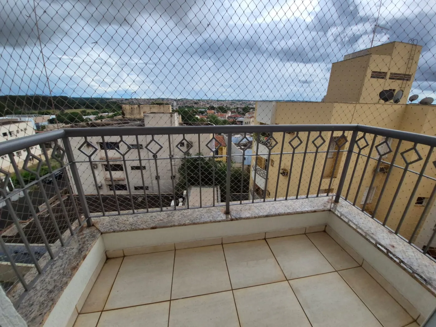 Alugar Apartamento / Padr&atilde;o em Ribeir&atilde;o Preto R$ 2.600,00 - Foto 5