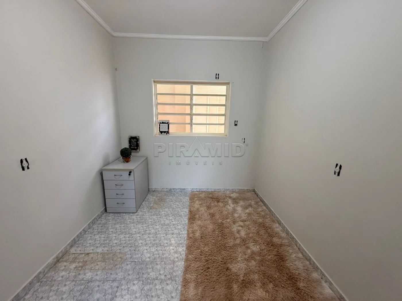 Alugar Comercial / Sala em Ribeir&atilde;o Preto R$ 1.150,00 - Foto 3