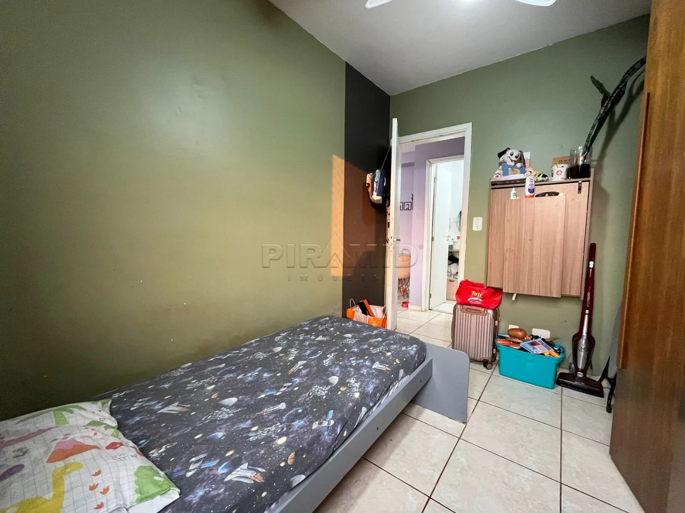 Alugar Apartamento / Padr&atilde;o em Ribeir&atilde;o Preto R$ 1.750,00 - Foto 10