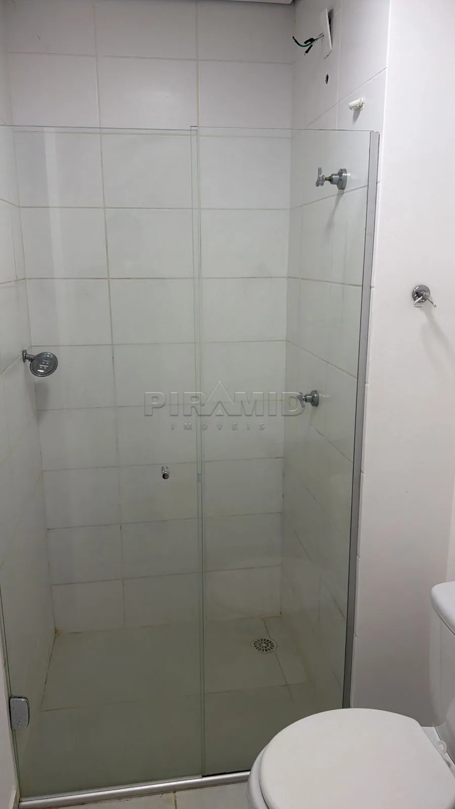 Alugar Apartamento / Padr&atilde;o em Ribeir&atilde;o Preto R$ 1.500,00 - Foto 6