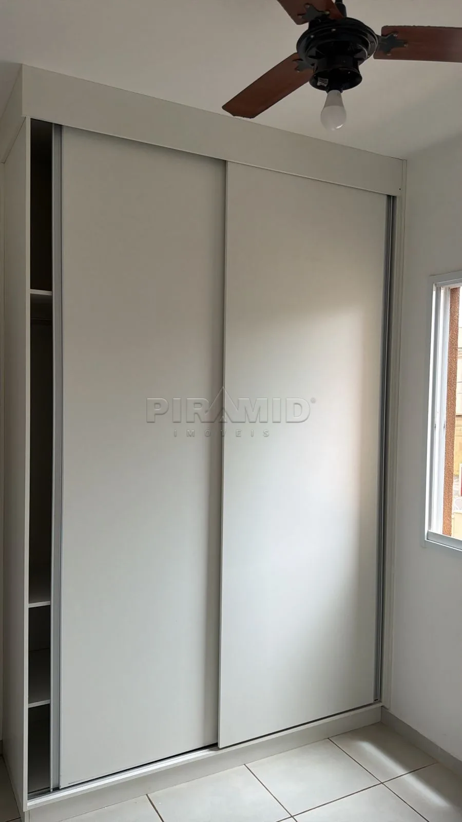 Alugar Apartamento / Padr&atilde;o em Ribeir&atilde;o Preto R$ 1.500,00 - Foto 5