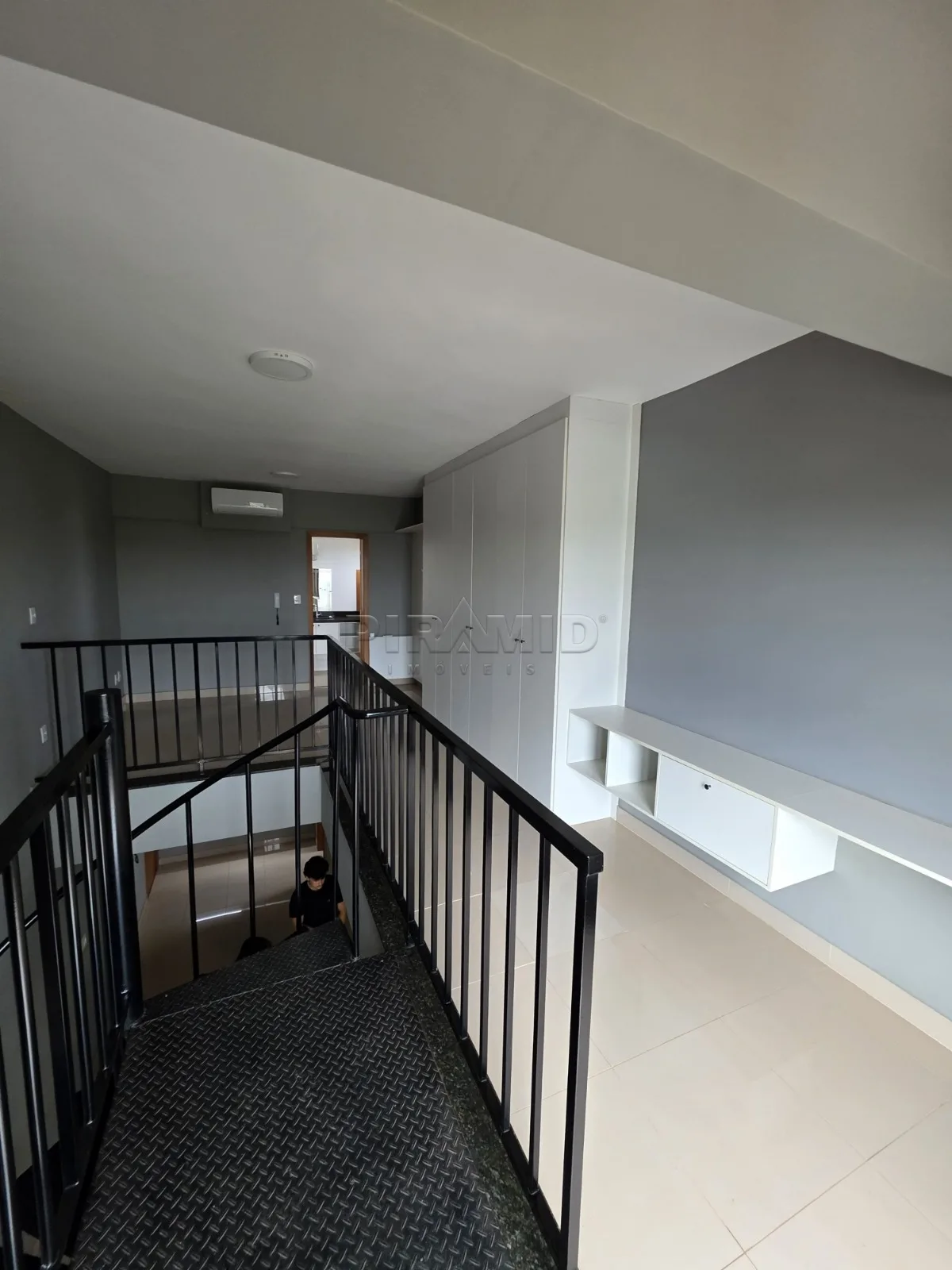 Alugar Apartamento / Padr&atilde;o em Ribeir&atilde;o Preto R$ 2.000,00 - Foto 8