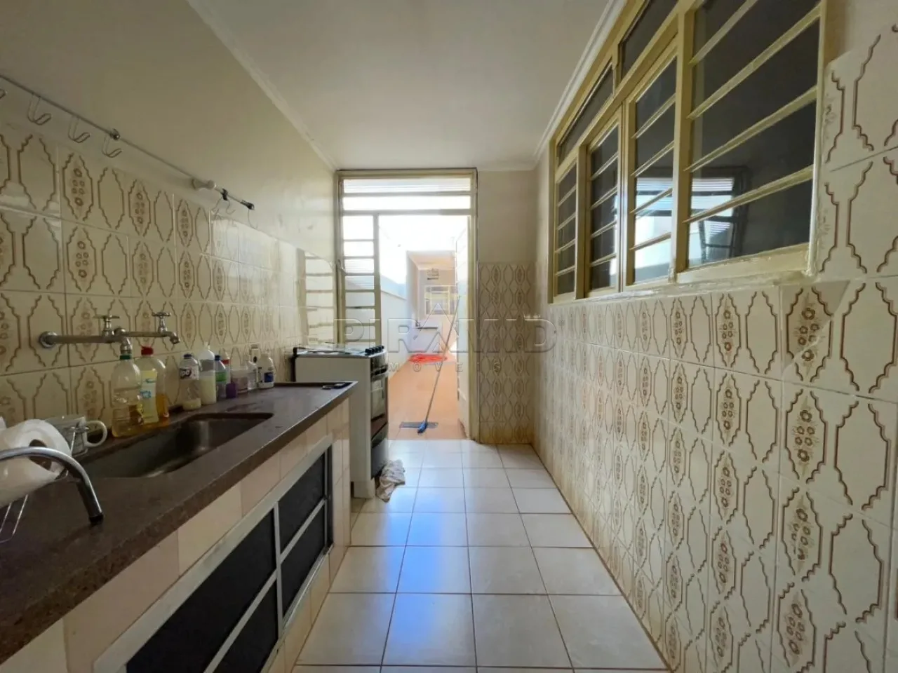 Alugar Casa / Padr&atilde;o em Ribeir&atilde;o Preto R$ 3.000,00 - Foto 11