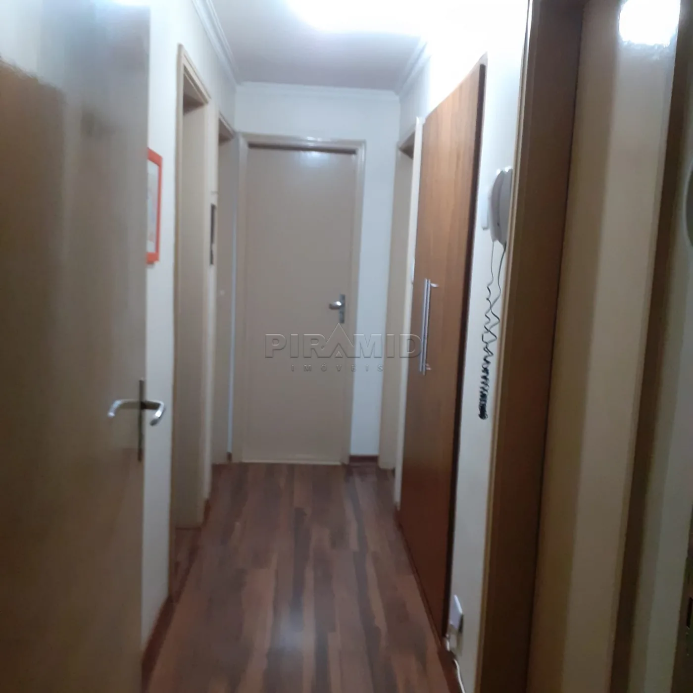 Comprar Apartamento / Padr&atilde;o em Ribeir&atilde;o Preto R$ 450.000,00 - Foto 4