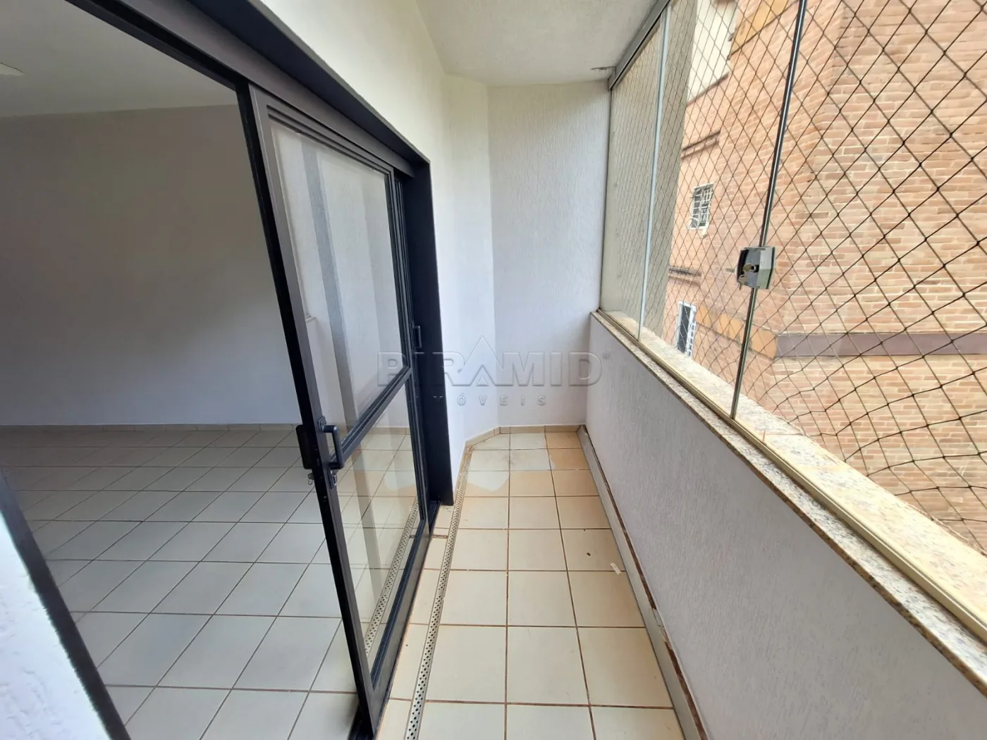 Alugar Apartamento / Padr&atilde;o em Ribeir&atilde;o Preto R$ 2.000,00 - Foto 3