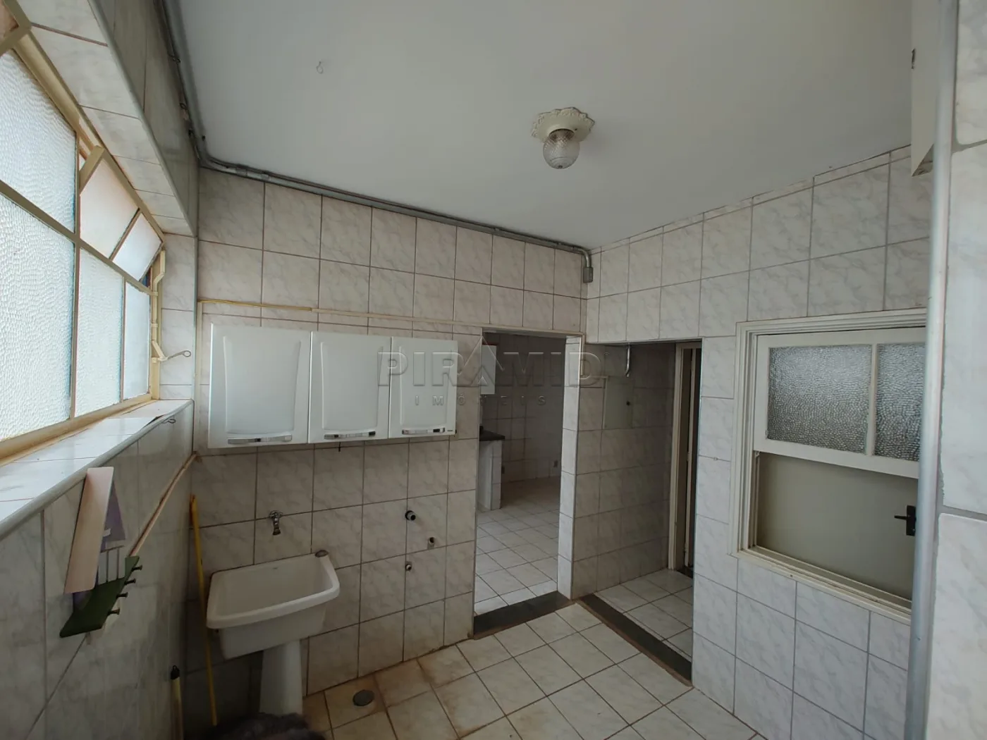 Comprar Apartamento / Padr&atilde;o em Ribeir&atilde;o Preto R$ 350.000,00 - Foto 6
